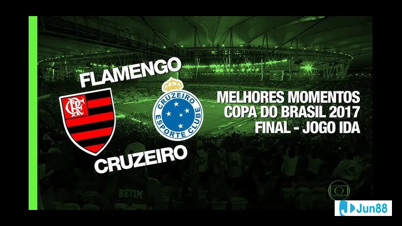 Cầu thủ Flamengo ghi bàn thắng quyết định trước đội Cruzeiro - Flamengo RJ vs Cruzeiro