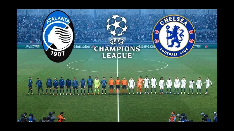 Cầu thủ của Atalanta và Chelsea tranh chấp trên sân Cầu thủ của Atalanta và Chelsea tranh chấp trên sân